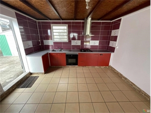 maison à la location -   97400  SAINT DENIS, surface 88 m2 location maison - UBI458421368